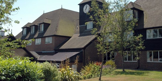holiday-inn-ashford-north-1.jpg